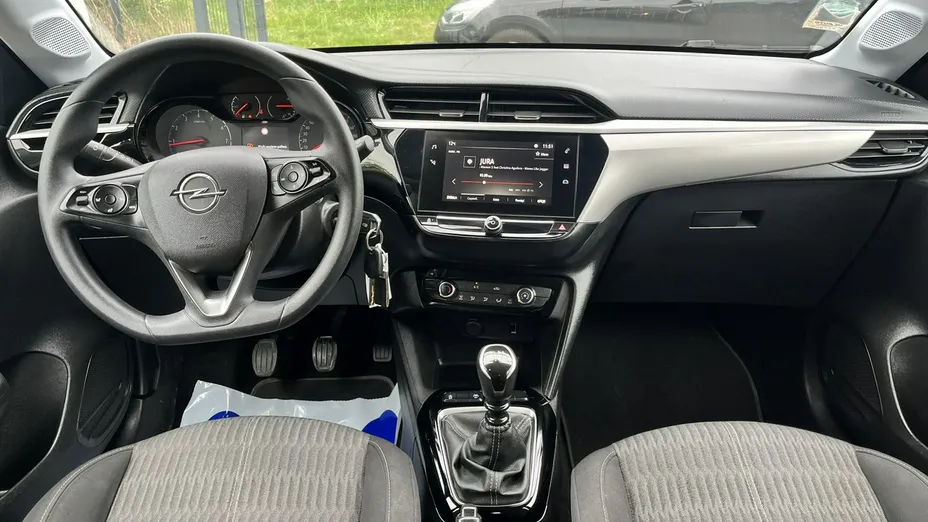 OPEL Corsa -