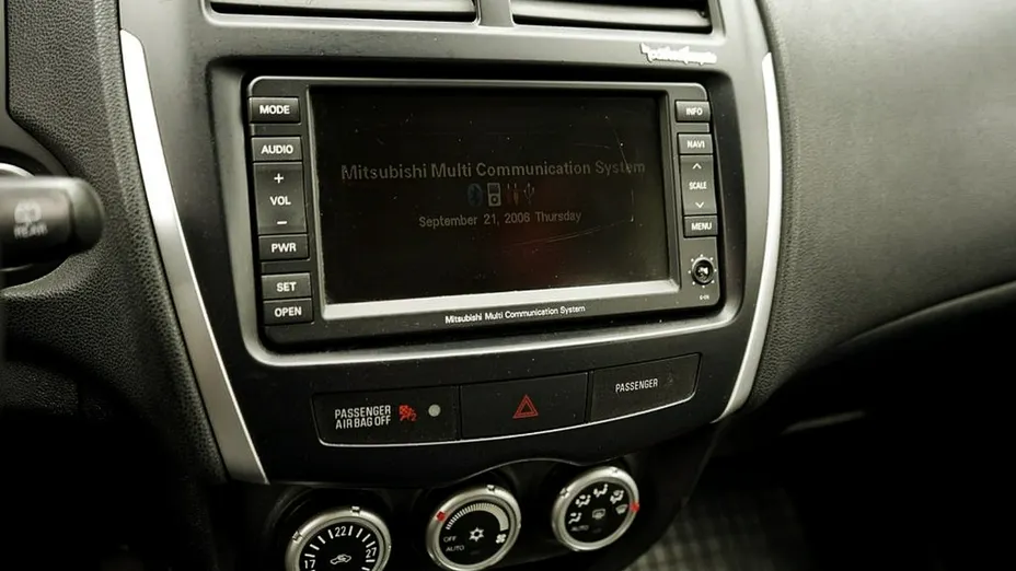 MITSUBISHI ASX -