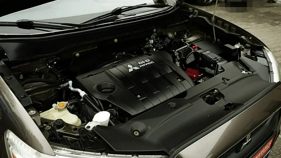 MITSUBISHI ASX -