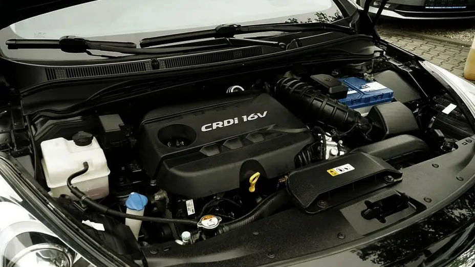 HYUNDAI i40 -