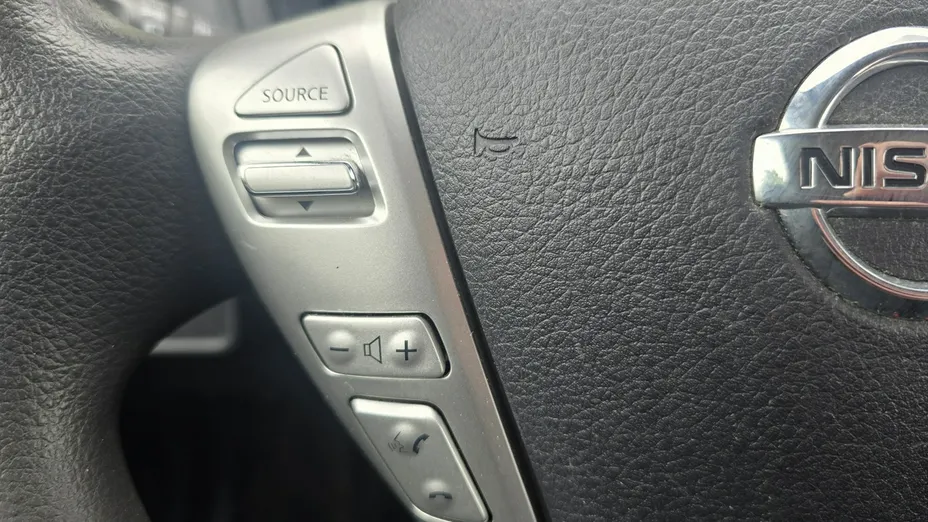 NISSAN Note -