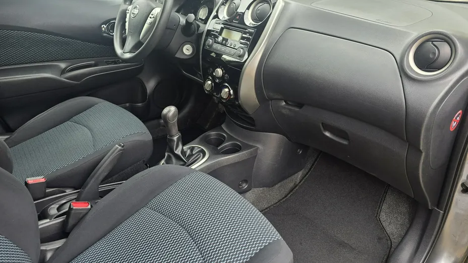NISSAN Note -