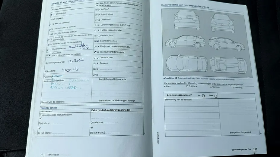 VOLKSWAGEN Passat -
