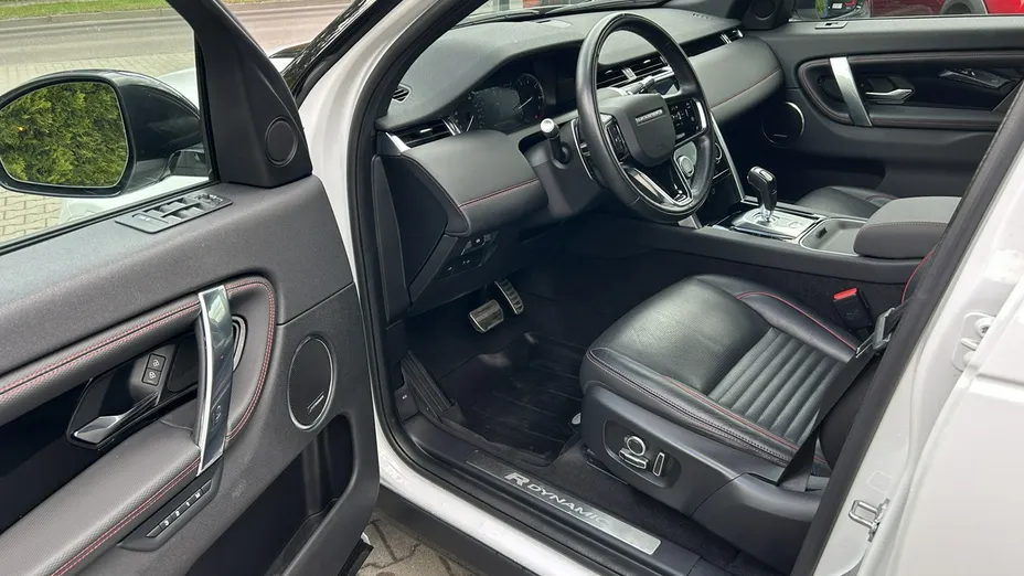 LAND ROVER Discovery Sport -