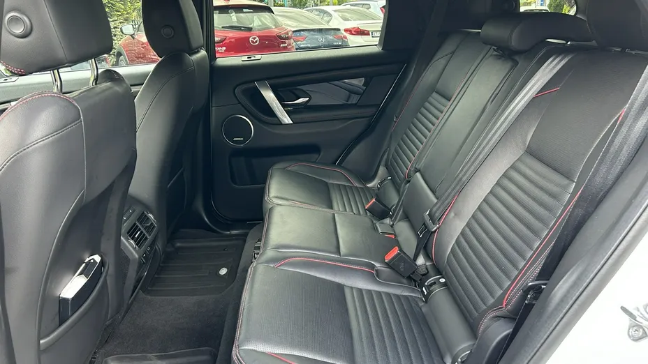 LAND ROVER Discovery Sport -