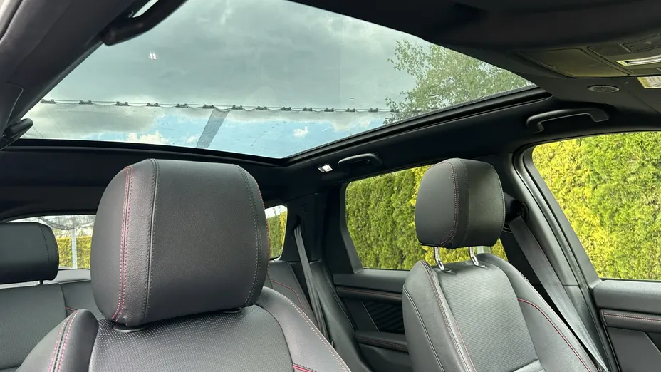LAND ROVER Discovery Sport -