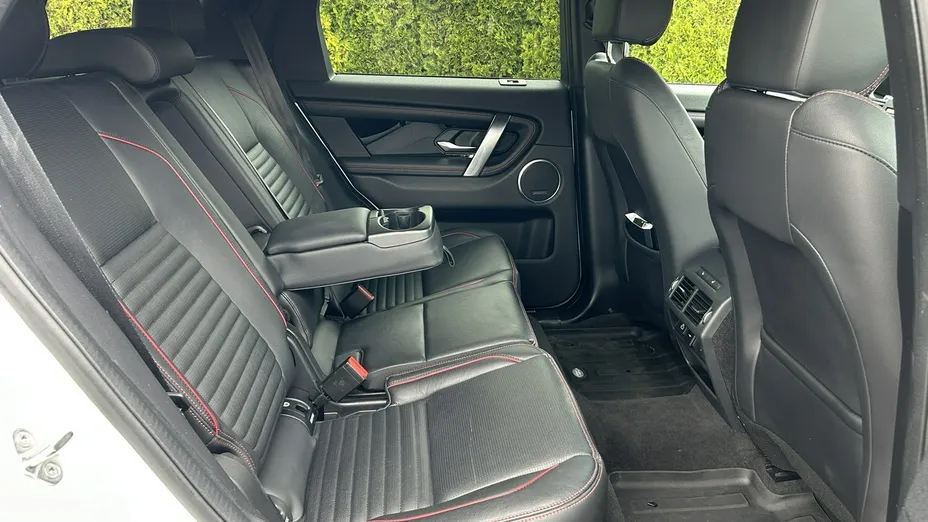 LAND ROVER Discovery Sport -