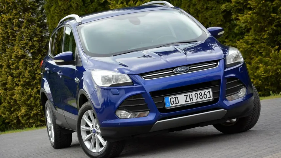 FORD Kuga -