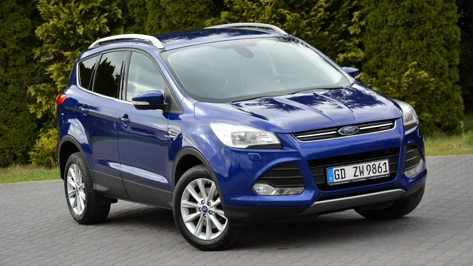 FORD Kuga -