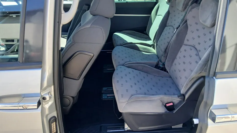 PEUGEOT 807 -