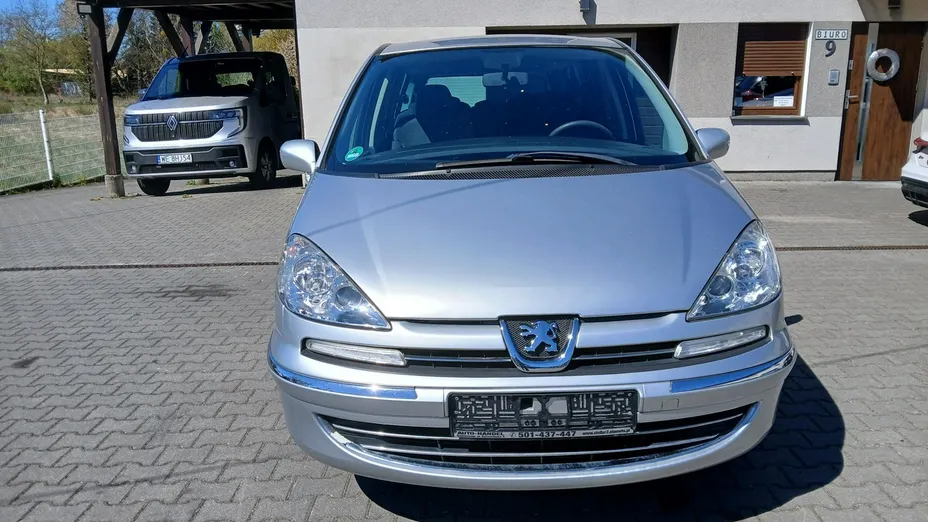 PEUGEOT 807 -