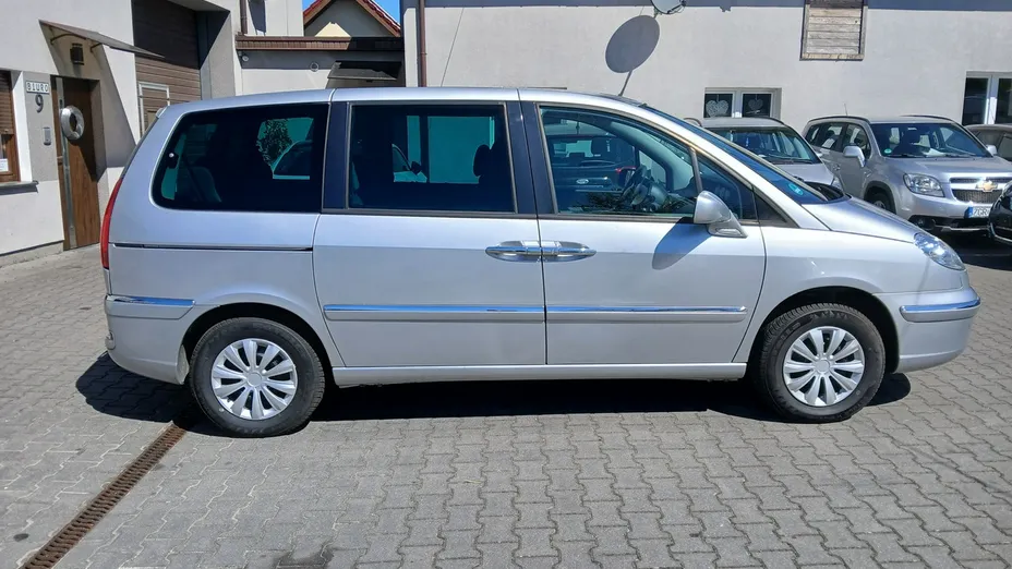 PEUGEOT 807 -