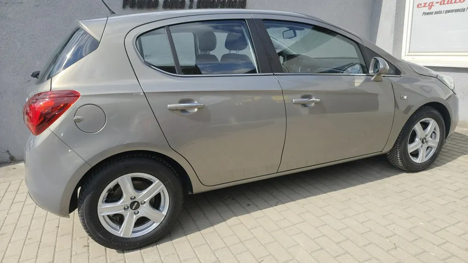 OPEL Corsa -