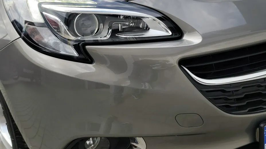 OPEL Corsa -