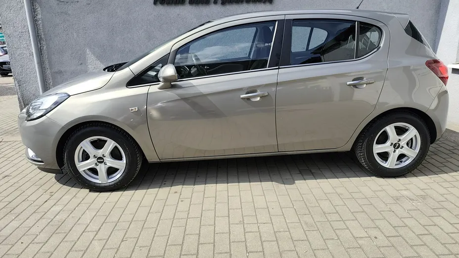 OPEL Corsa -