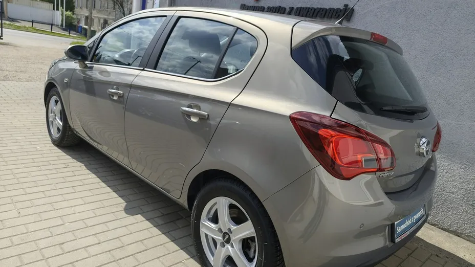 OPEL Corsa -