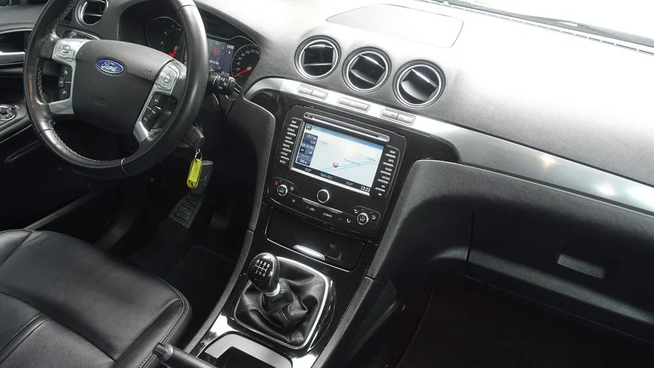 FORD S-MAX -