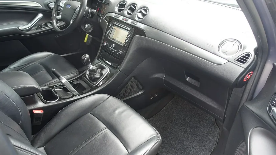 FORD S-MAX -
