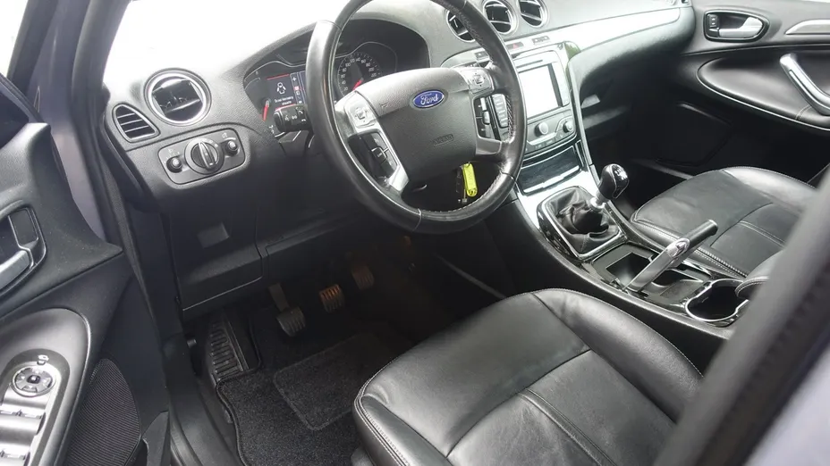 FORD S-MAX -