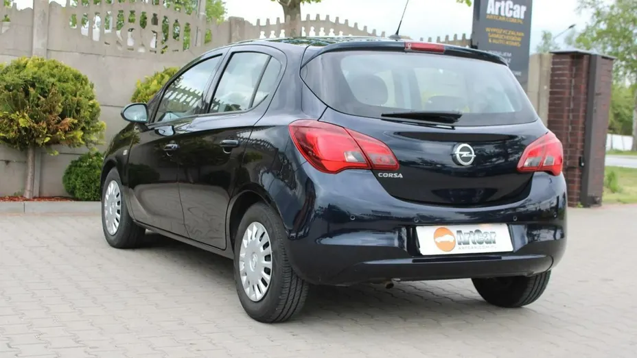OPEL Corsa -