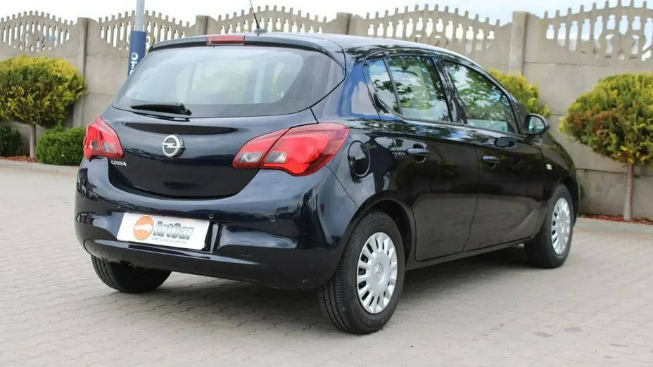 OPEL Corsa -