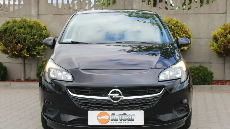 OPEL Corsa -