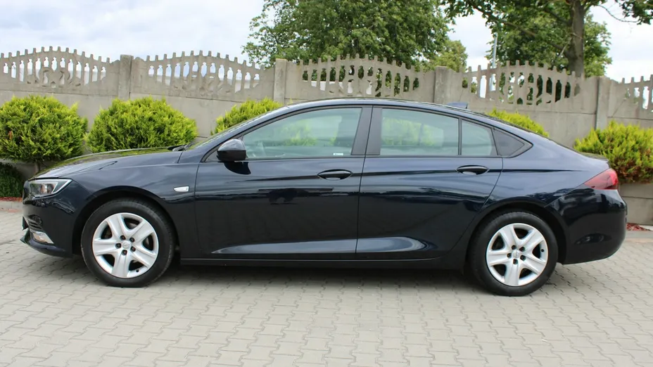 OPEL Insignia -
