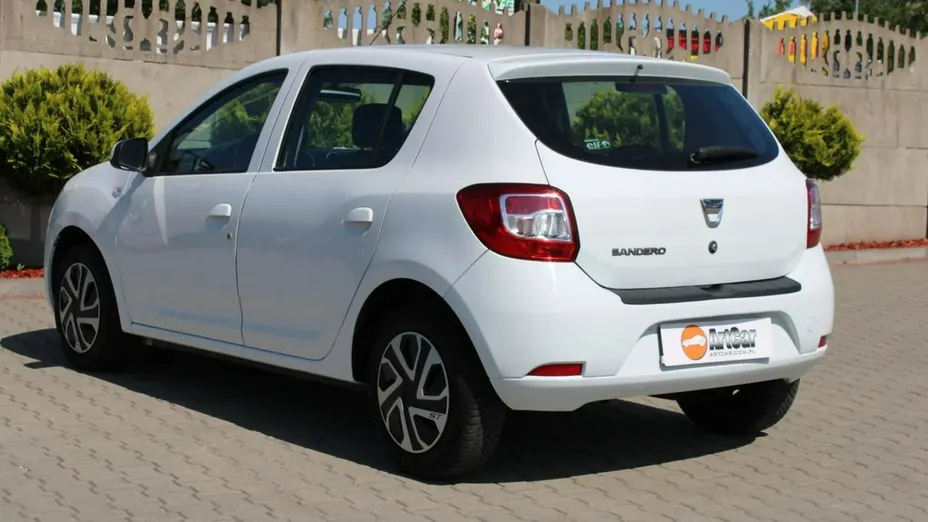 DACIA Sandero -