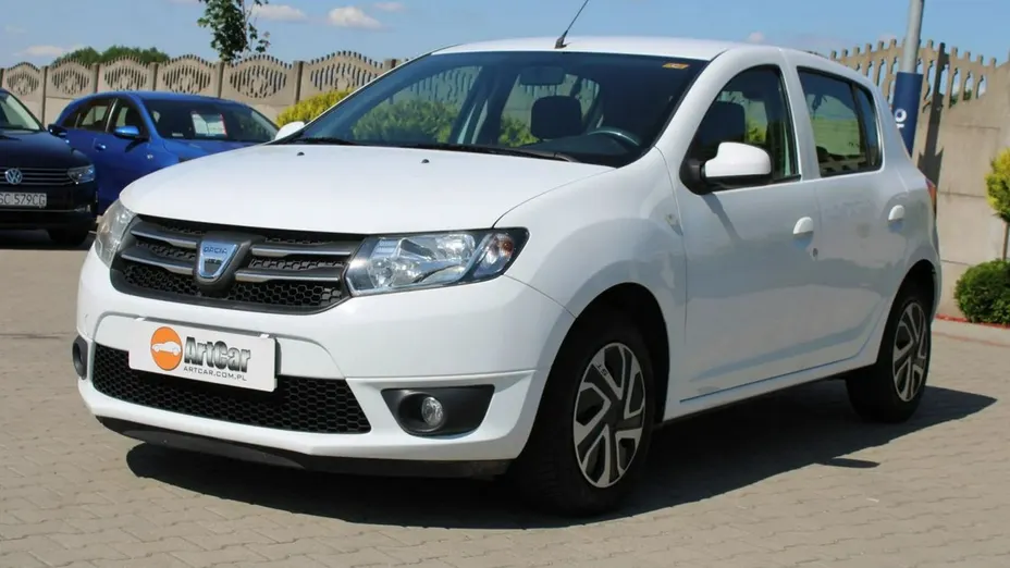 DACIA Sandero -