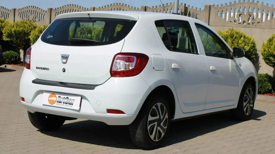 DACIA Sandero -
