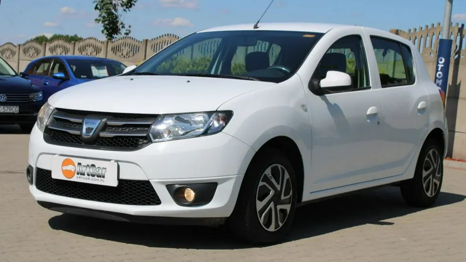 DACIA Sandero -