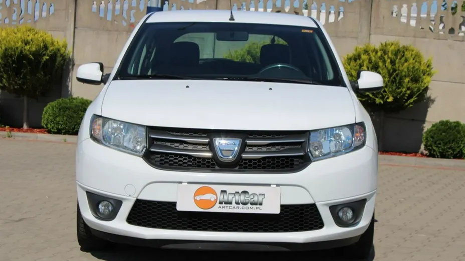 DACIA Sandero -