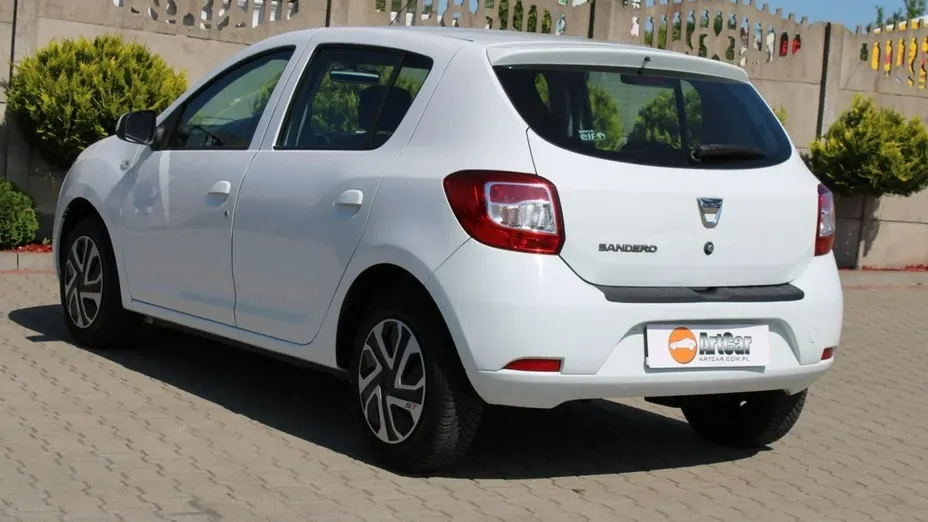 DACIA Sandero -