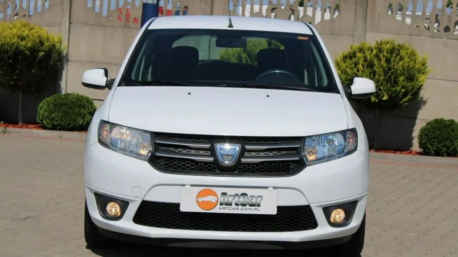 DACIA Sandero -