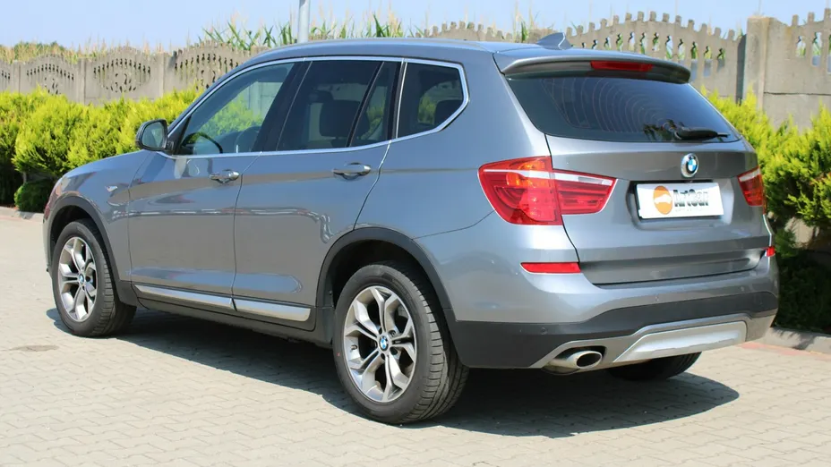 BMW X3 -