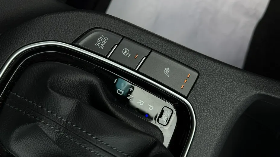HYUNDAI i30 -