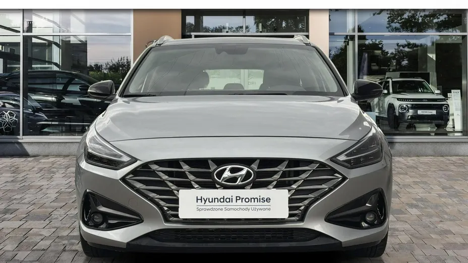 HYUNDAI i30 -