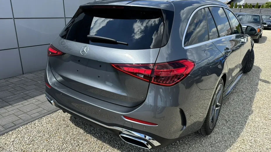 MERCEDES-BENZ C Klasa -