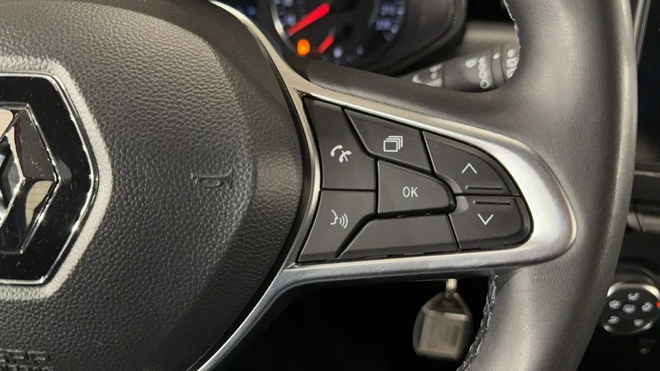 RENAULT Clio -