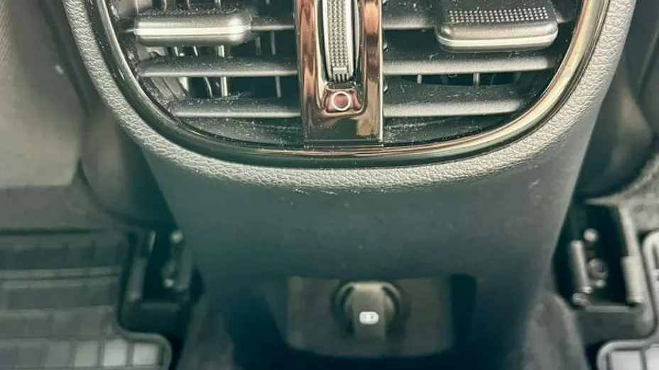 KIA ProCeed -