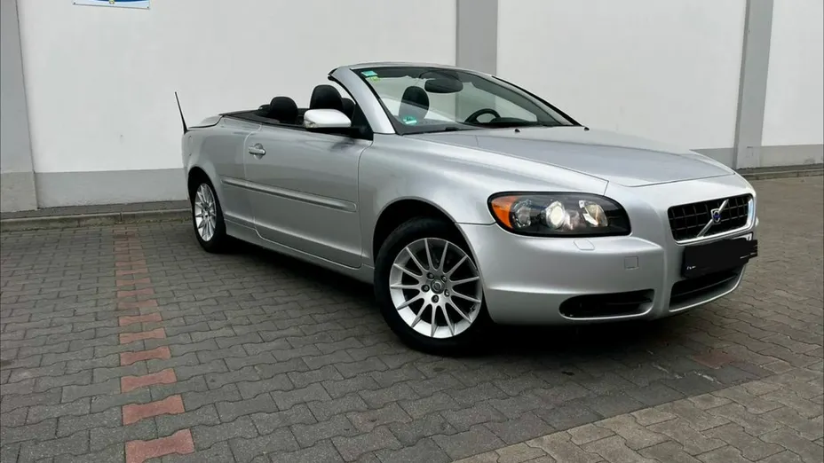 VOLVO C70 -