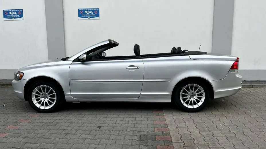 VOLVO C70 -