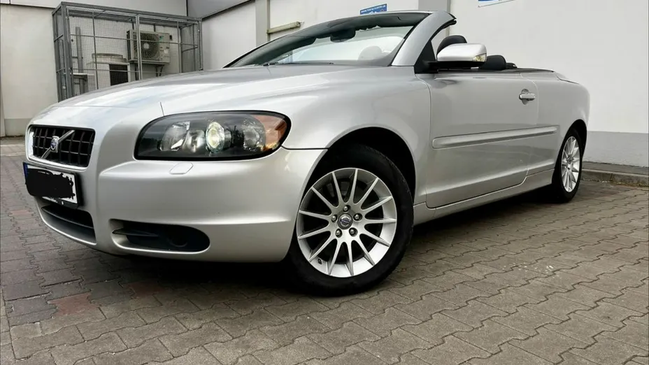 VOLVO C70 -