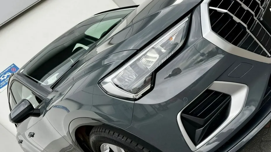 AUDI Q3 -