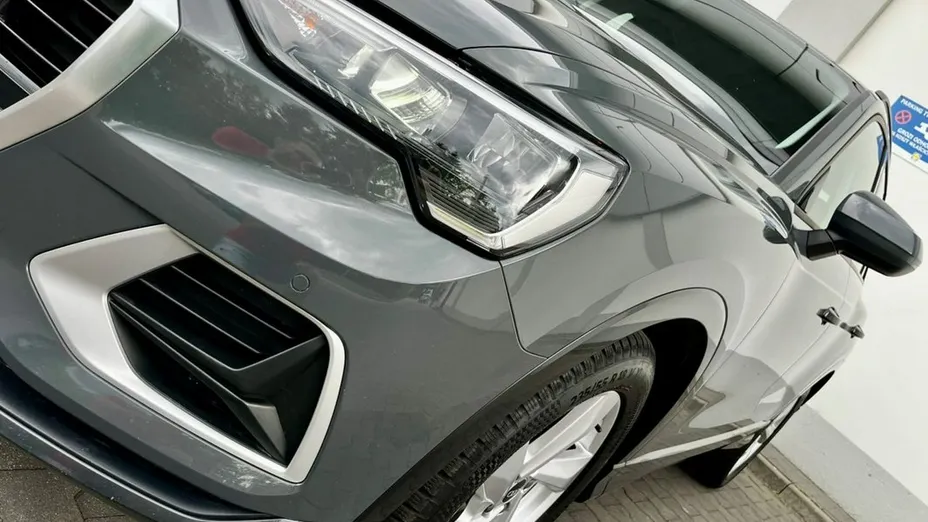 AUDI Q3 -