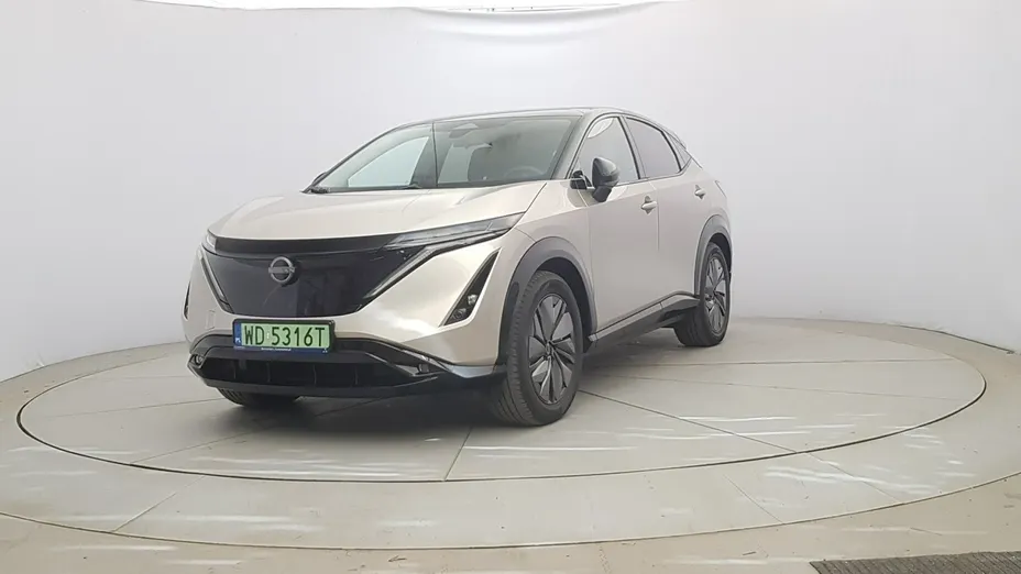 NISSAN Ariya -
