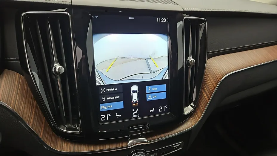 VOLVO XC60 -