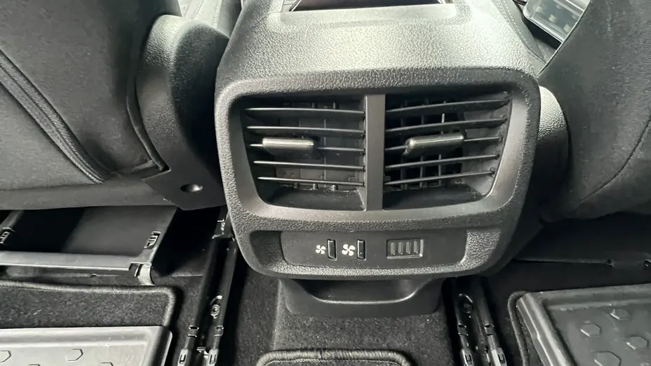 PEUGEOT Rifter -