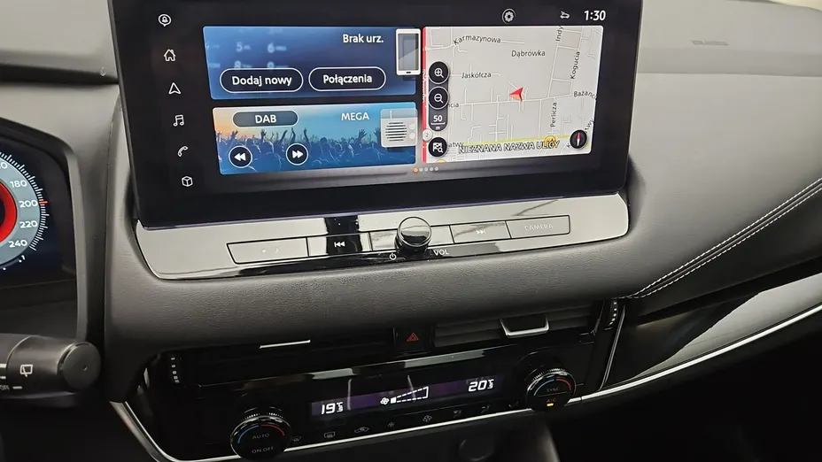 NISSAN Qashqai -
