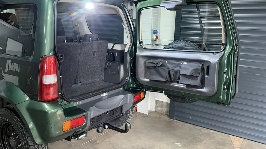 SUZUKI Jimny -